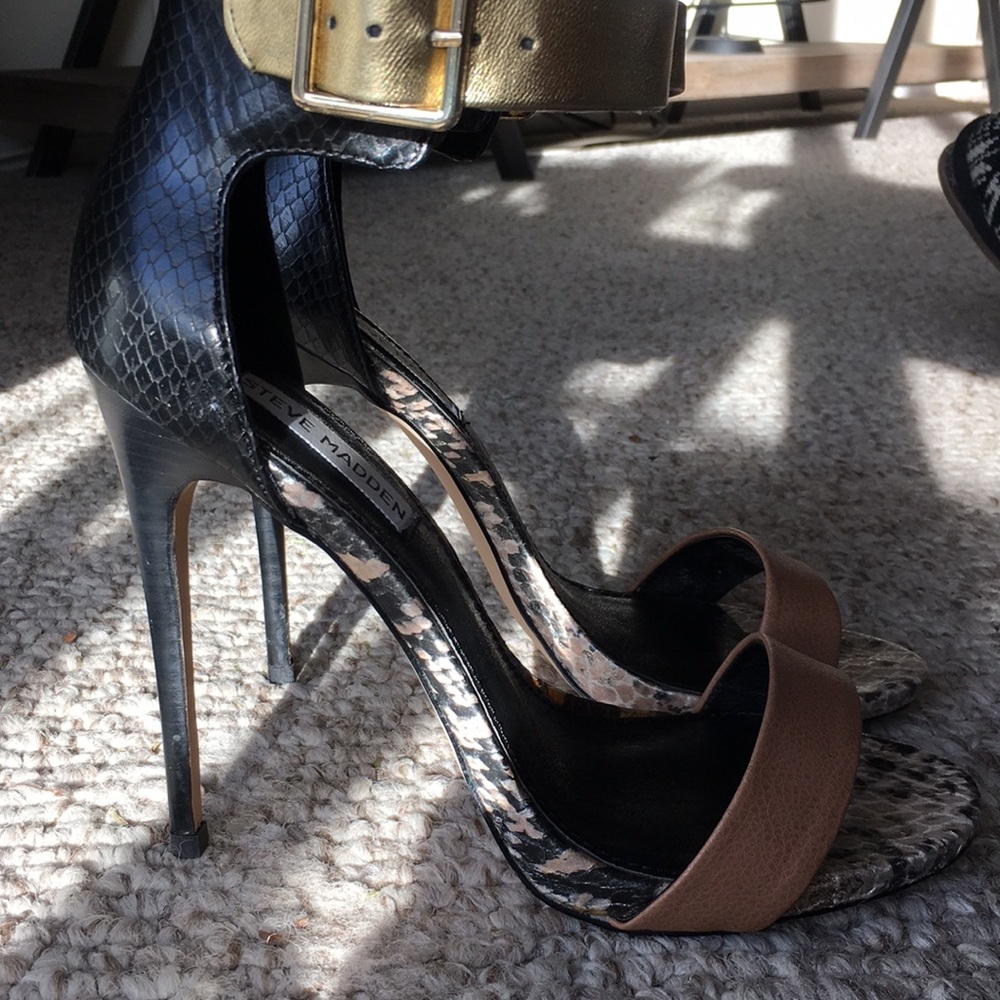 Steven Madden Pumps - Picture 2 of 3